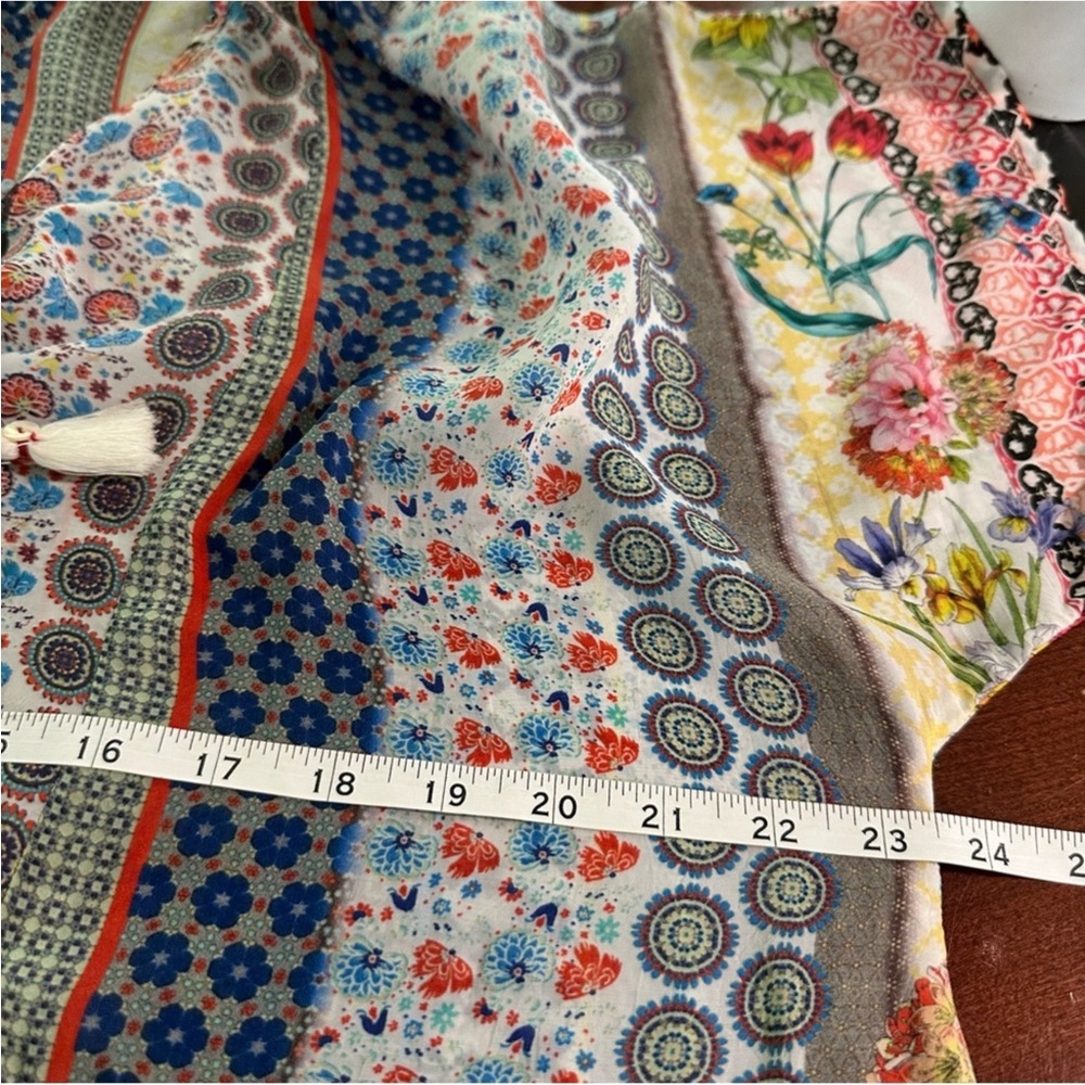 Johnny Was Multicolor Patterned Tunic. - Picture 3 of 4